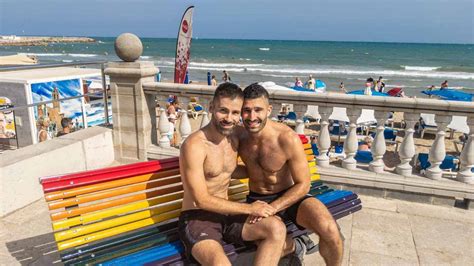 cam 4 gay de españa|gay Live Sex Cams & Free gay Sex Chat 